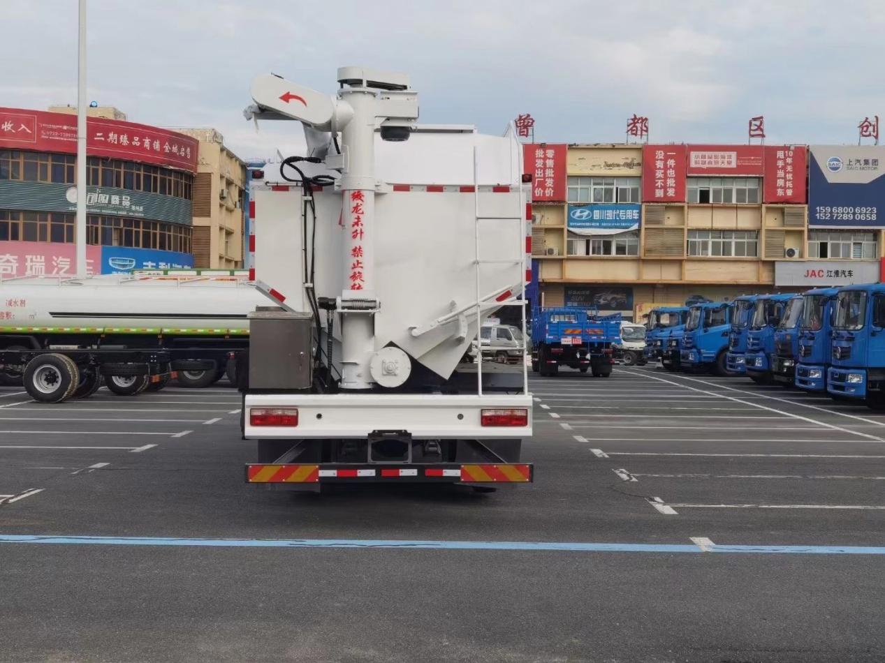 �����񠖰lǰ������ɢ�b����\ݔ܇